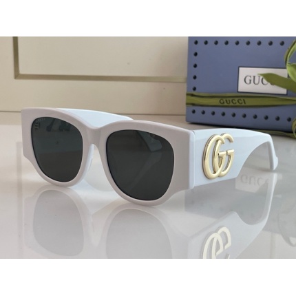 Gucci Glasses in 161747