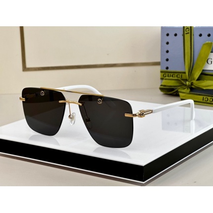 Gucci Glasses in 161771