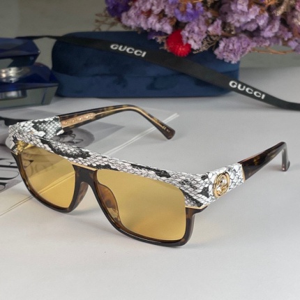 Gucci Glasses in 161806