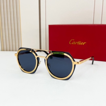 Cartier Glasses in 161935