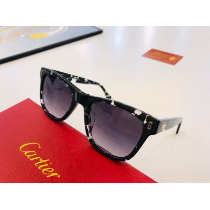 Cartier Glasses in 162229