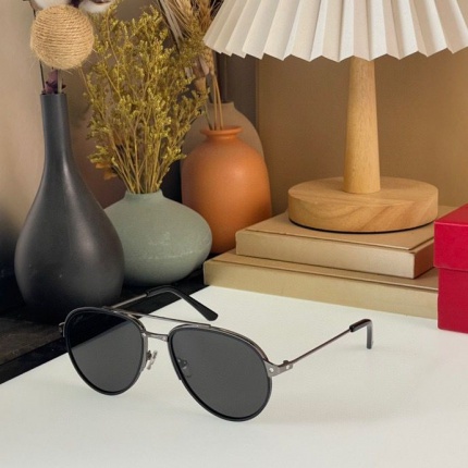 Cartier Glasses in 162239