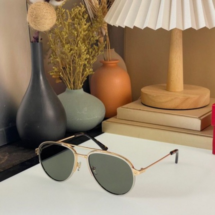 Cartier Glasses in 162240