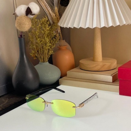 Cartier Glasses in 162251