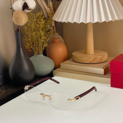 Cartier Glasses in 162256