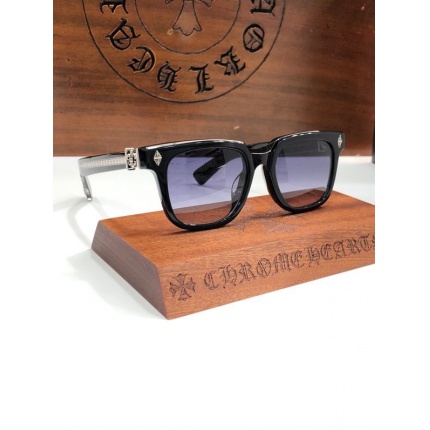 Chrome Hearts AAA Quality Sunglasses in 165354