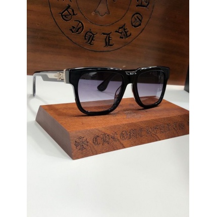 Chrome Hearts AAA Quality Sunglasses in 165402