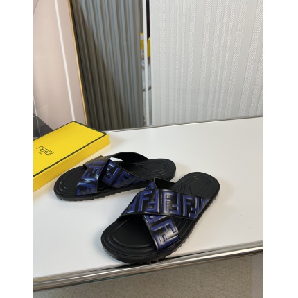 Fendi Slippers And Sandals For Men in 166523