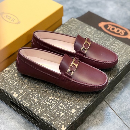 Hermes Loafers and Drivers For Men in 166566