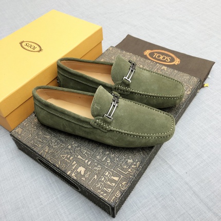 Tods Leather Loafers For Men in 166582