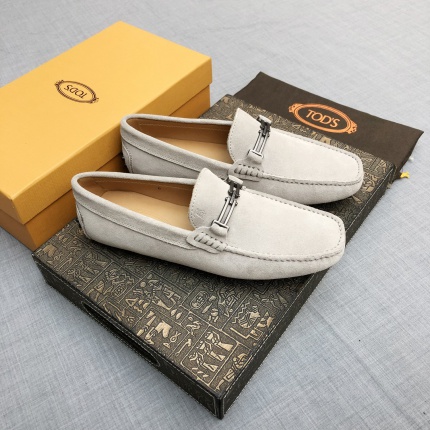 Tods Leather Loafers For Men in 166585