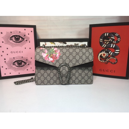 Gucci AAA quality Crossbody Mini Bags in 167136