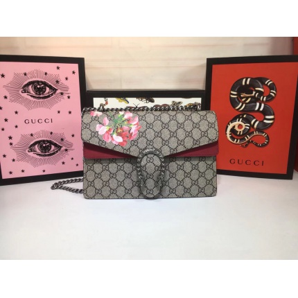 Gucci AAA quality Crossbody Mini Bags in 167138