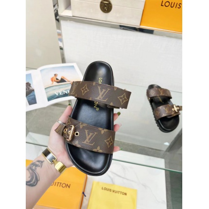 New Arrivals Louis Vuitton Slippers For Women in 167362