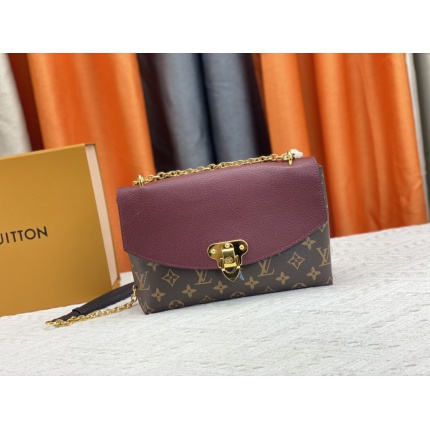 Louis Vuitton AAA Quality Handbags in 167558