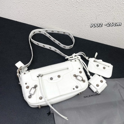 Balenciaga high quality Handbags in 167649