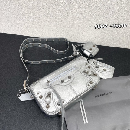 Balenciaga high quality Handbags in 167650