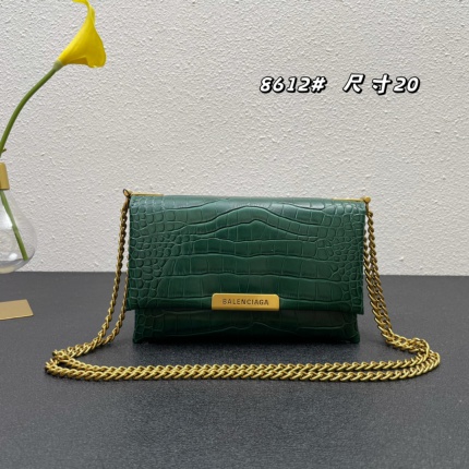 Balenciaga high quality Handbags in 167693