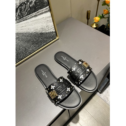 Louis Vuitton Shoes for Women in 167762