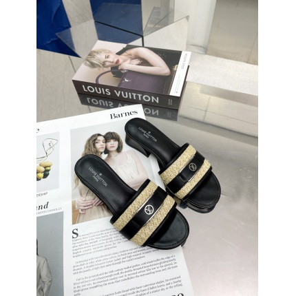Louis Vuitton Shoes for Women in 167768