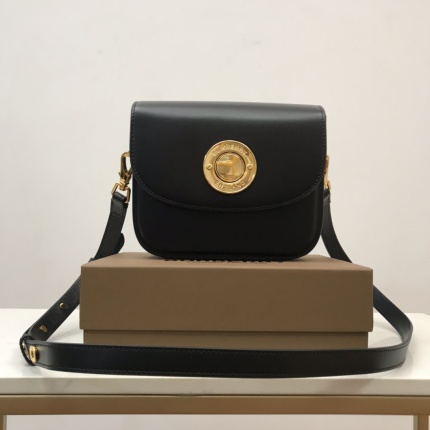 Burberry AAA+++ Crossbody Bags in 167784