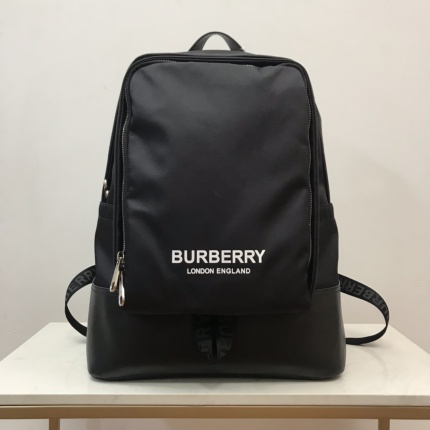Burberry AAA Quality Handbags in 167834