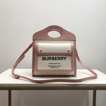 Burberry AAA+++ Crossbody Bags in 167844