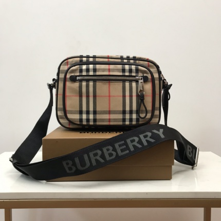 Burberry AAA+++ Crossbody Bags in 167849