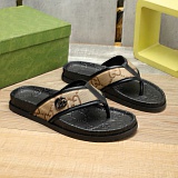 Gucci Slippers For Men in 167305