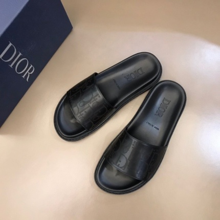 Dior Slippers For Men in 167941