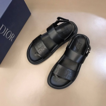 Dior Slippers For Men in 167943