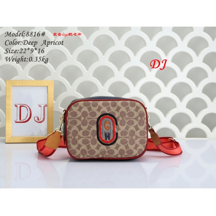 Coach Cross Bags in 168128