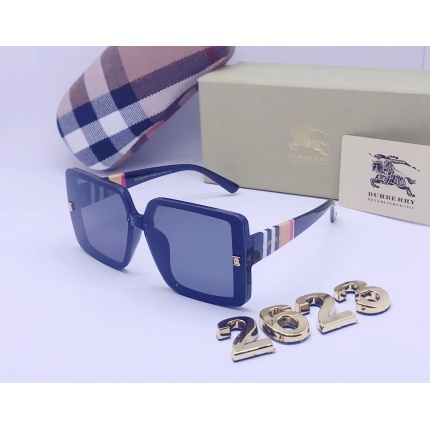 Burberry Sunglasses in 168211