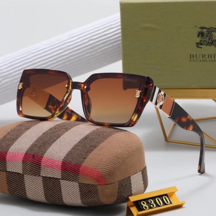 Burberry Sunglasses in 168236