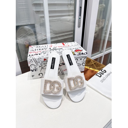 DG Slippers  For Women in 168529