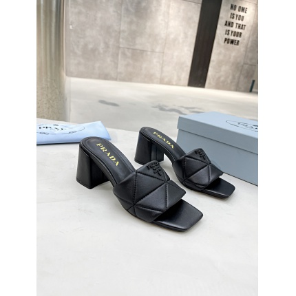 Prada Slippers For Women in 168677