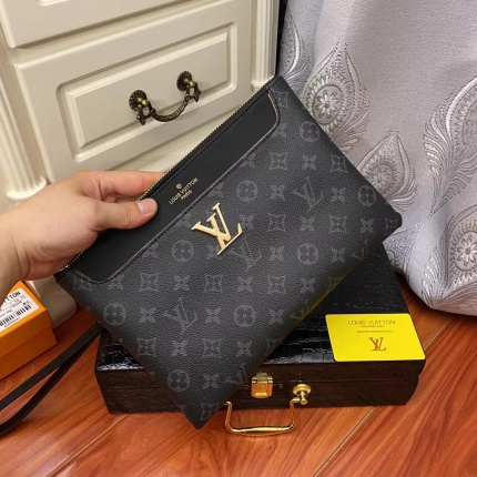 Louis Vuitton AAA quality Toiletry bags in 168710