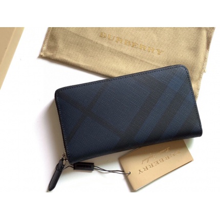Burberry AAA Quality Wallets in 168719