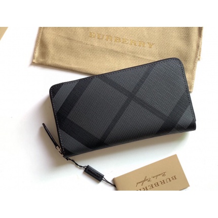 Burberry AAA Quality Wallets in 168720