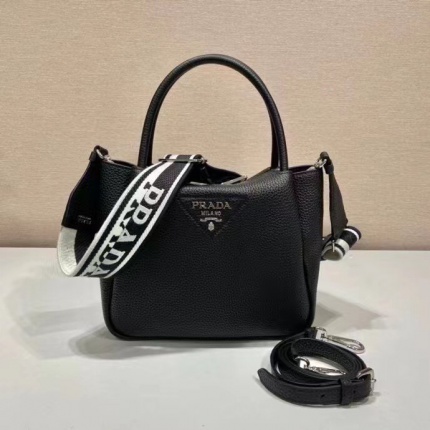 Proda High quality Handbags in 168761