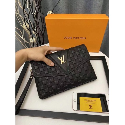 Louis Vuitton AAA quality Toiletry bags in 168809