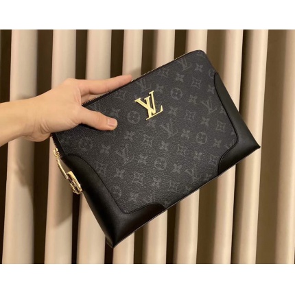 Louis Vuitton AAA quality Toiletry bags in 168830