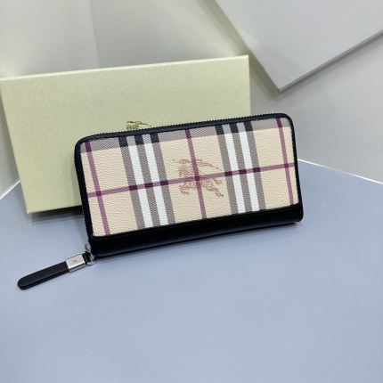 Burberry AAA Quality Wallets in 169274