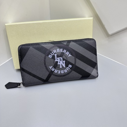 Burberry AAA Quality Wallets in 169276