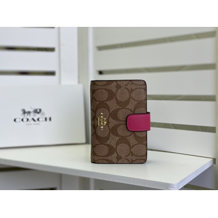Coach Wallets in 169307