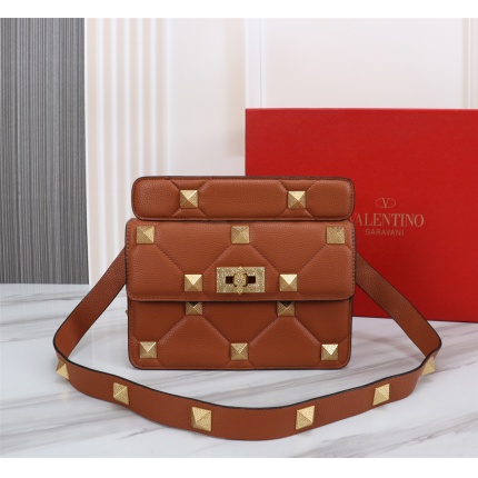 Valentino AAA quality Handbags in 169410