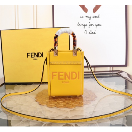Fendi AAA+++ Handbags in 169463