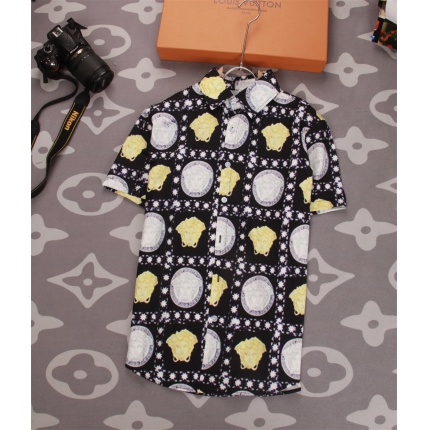 Versace Short-Sleeved  Shirts for Men in 169502