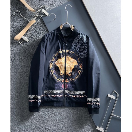Versace Thin Jackets For Men in 169673