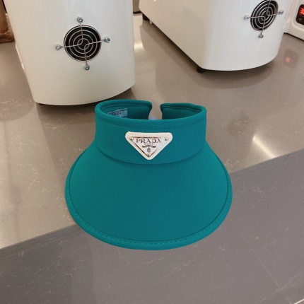 prada Hats in 170231